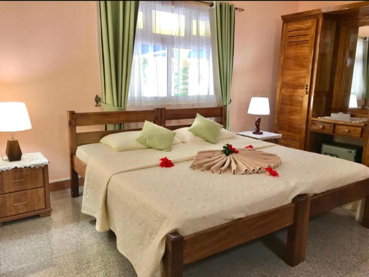 Villa Bananier Anse Volbert Village  Bagian luar foto